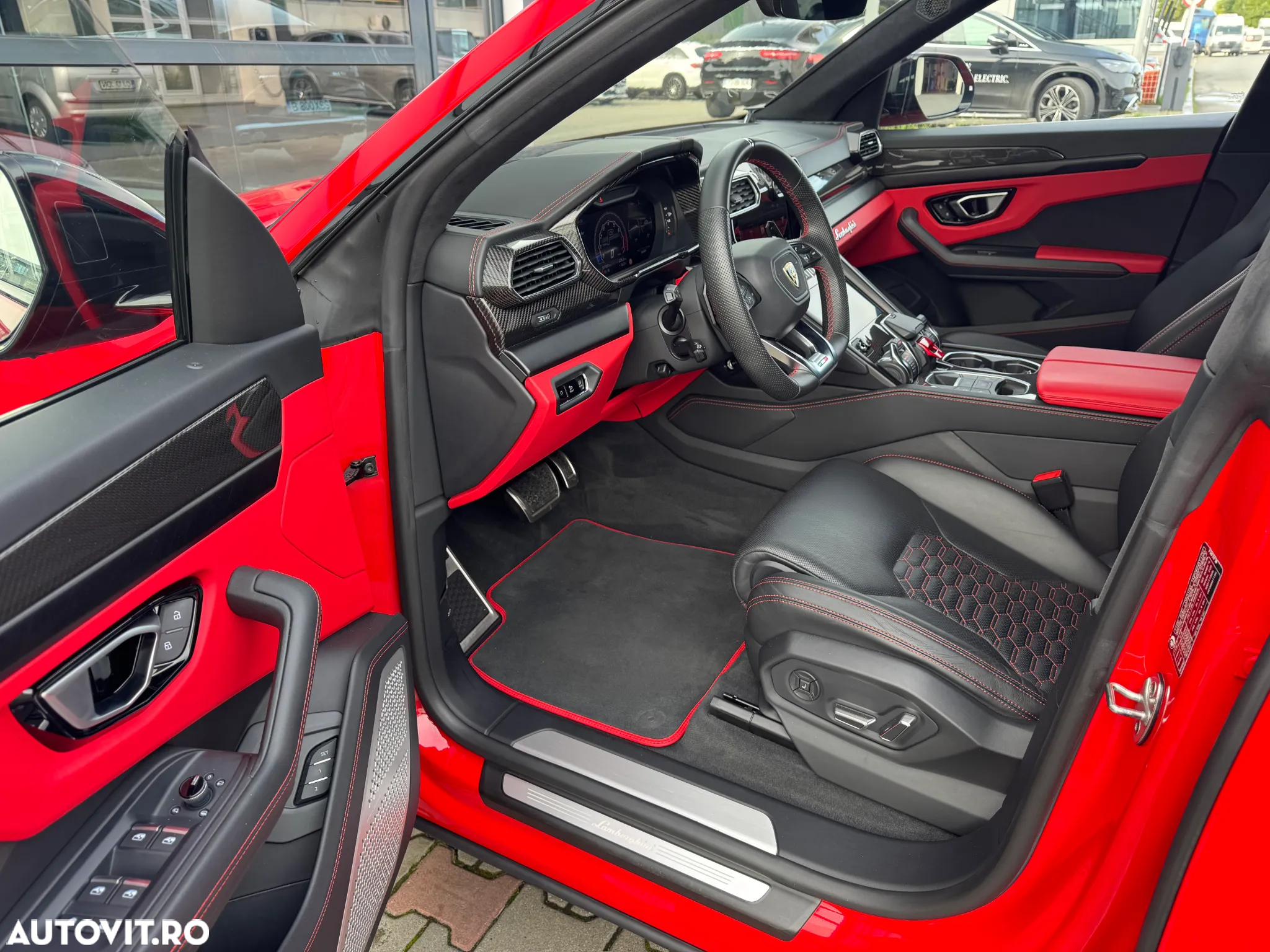 Lamborghini URUS - 5