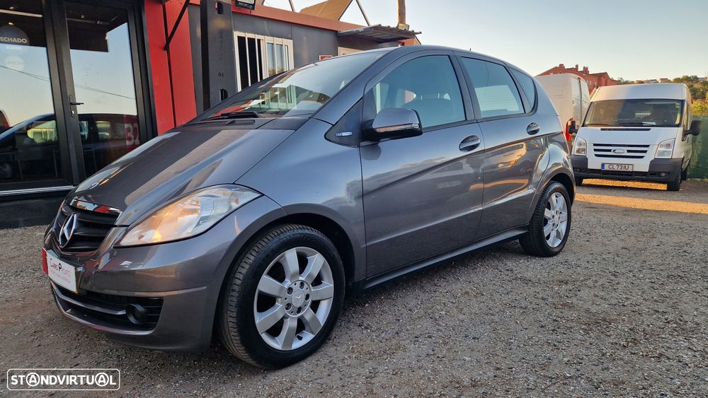 Mercedes-Benz A 150 Avantgarde BlueEfficiency - 2