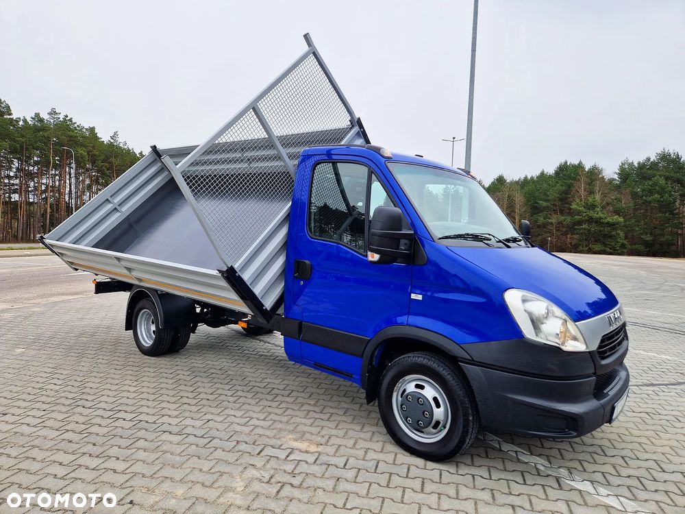 Iveco DAILY - 11