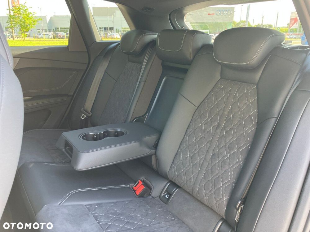 Audi Q4 e-tron 45 82kWh S Line - 30