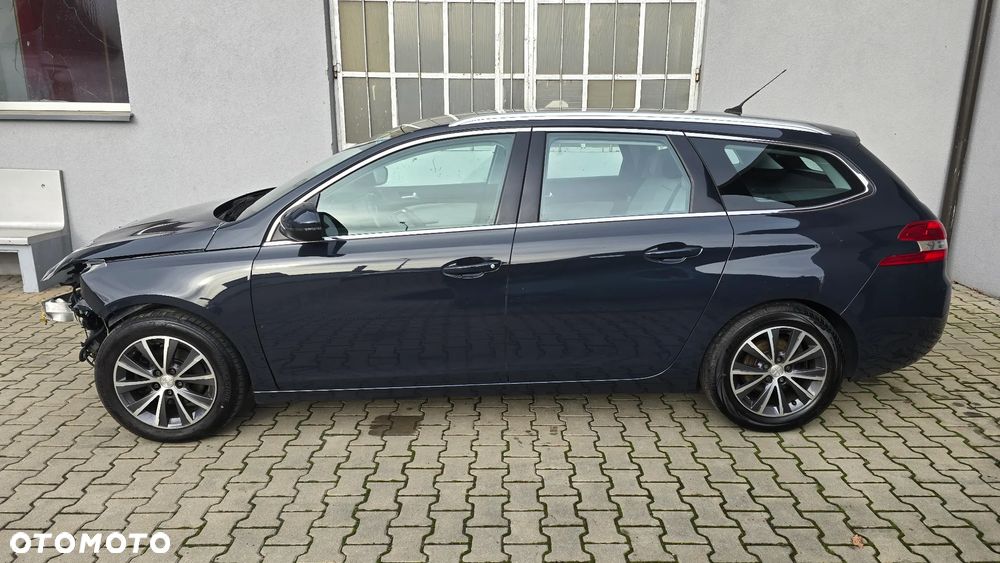 Peugeot 308 130 e-THP Stop & Start Access - 13
