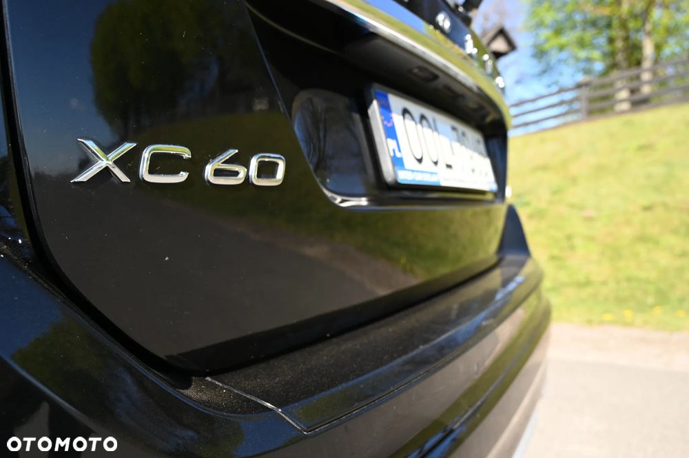 Volvo XC 60 D4 Momentum - 23