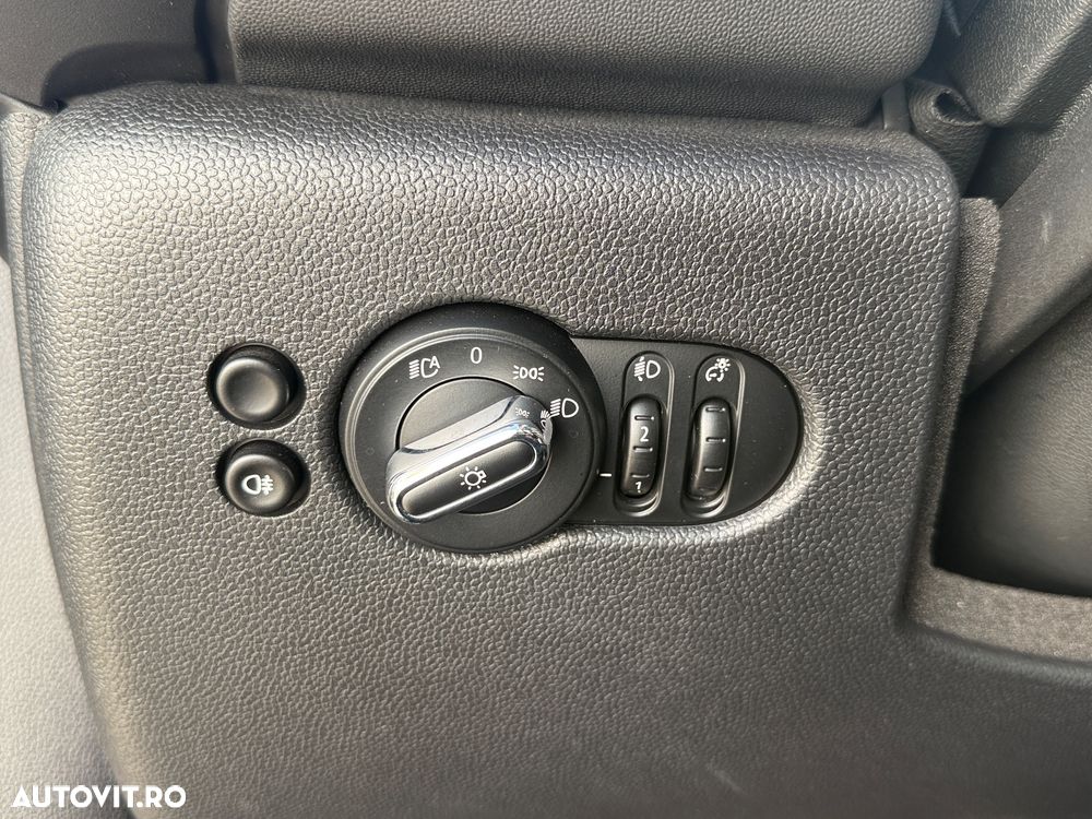 Mini Cooper S Aut. John Works Trim - 12