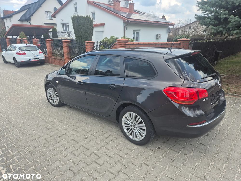 Opel Astra 1.4 Turbo Innovation - 12