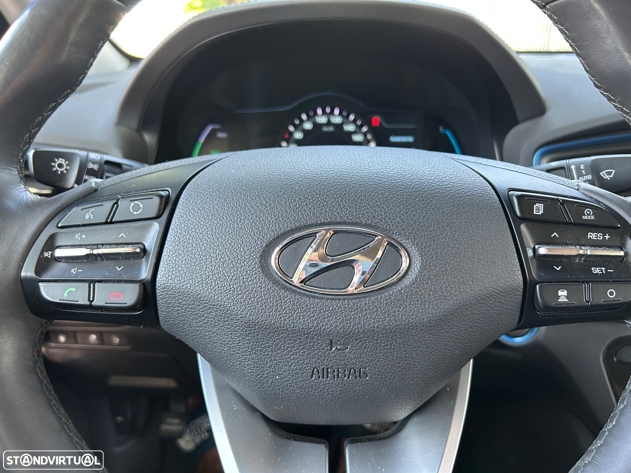Hyundai Ioniq 1.6 GDI HEV Hybrid Tech - 7