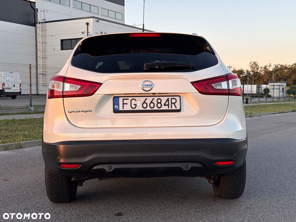 Nissan Qashqai 1.6 DIG-T Acenta - 4