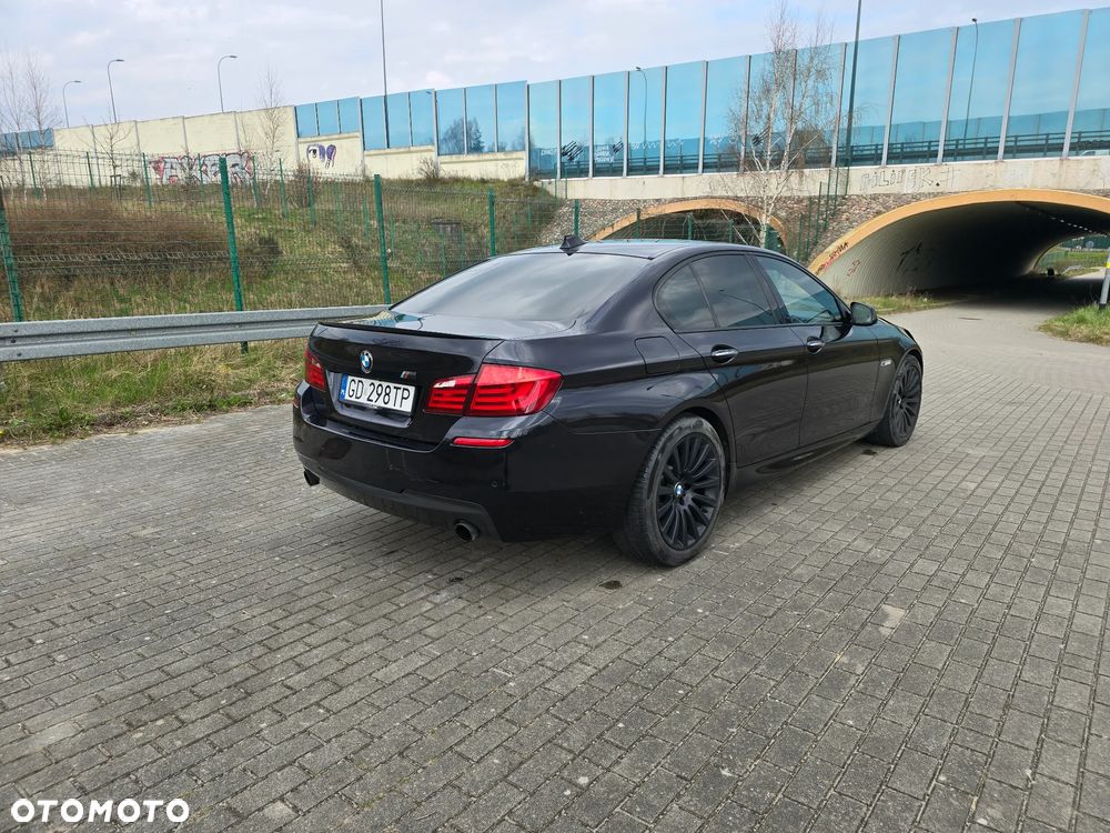 BMW Seria 5 535d xDrive - 12