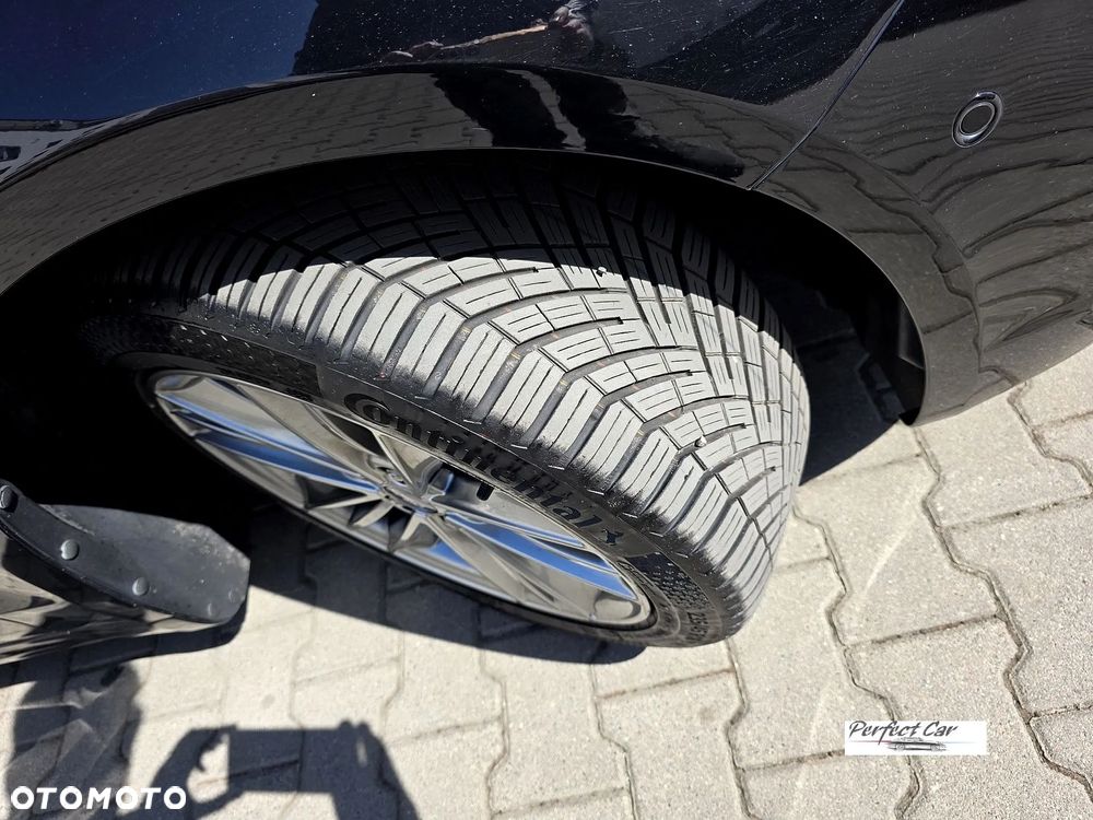 Ford Mondeo 2.0 Hybrid Vignale Plus - 34