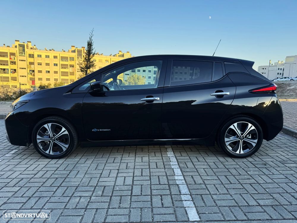 Nissan Leaf Tekna ProPilot Park - 10