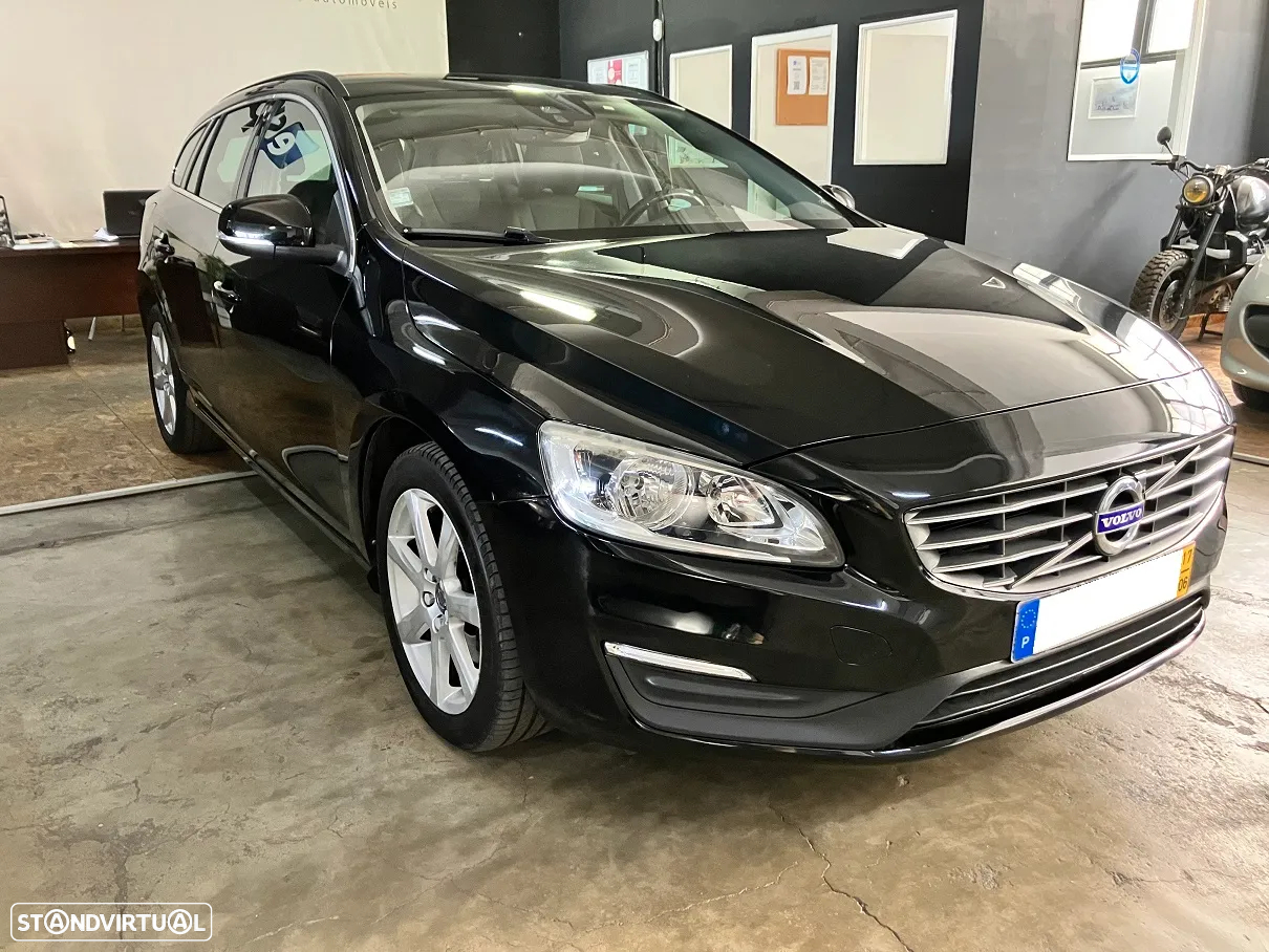 Volvo V60 1.6 D2 Kinetic Eco - 3