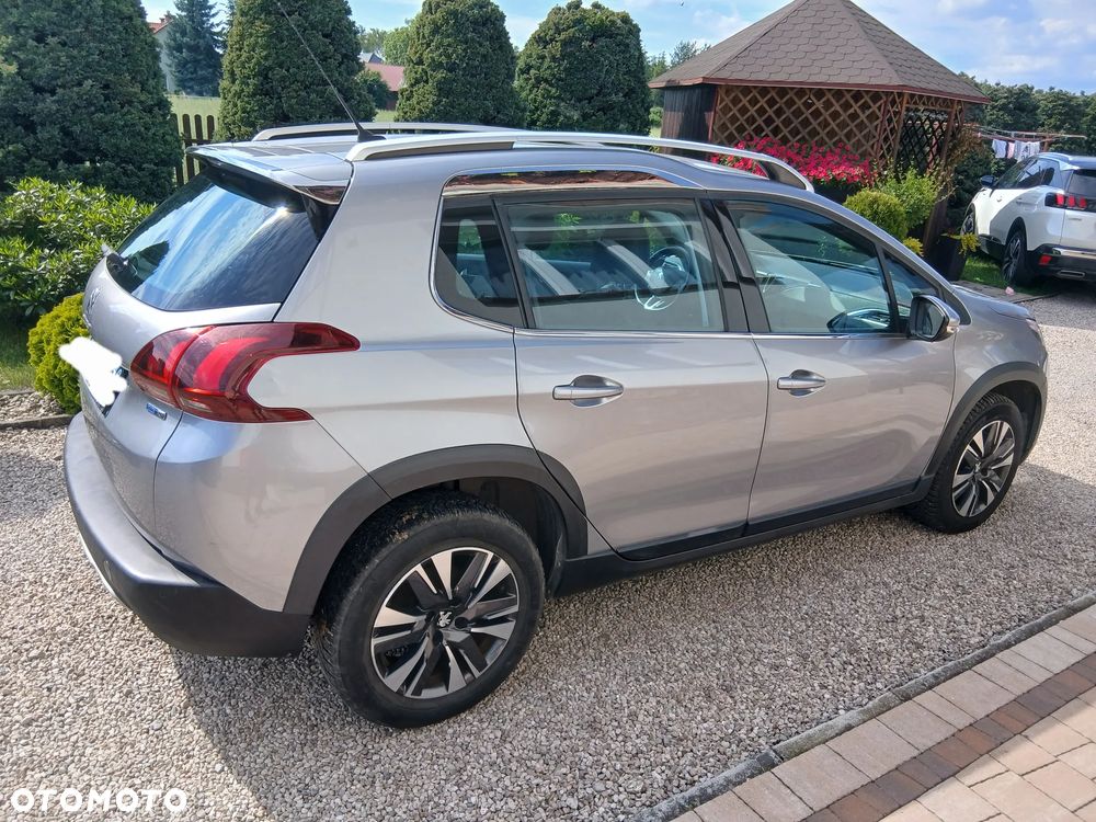Peugeot 2008 - 5