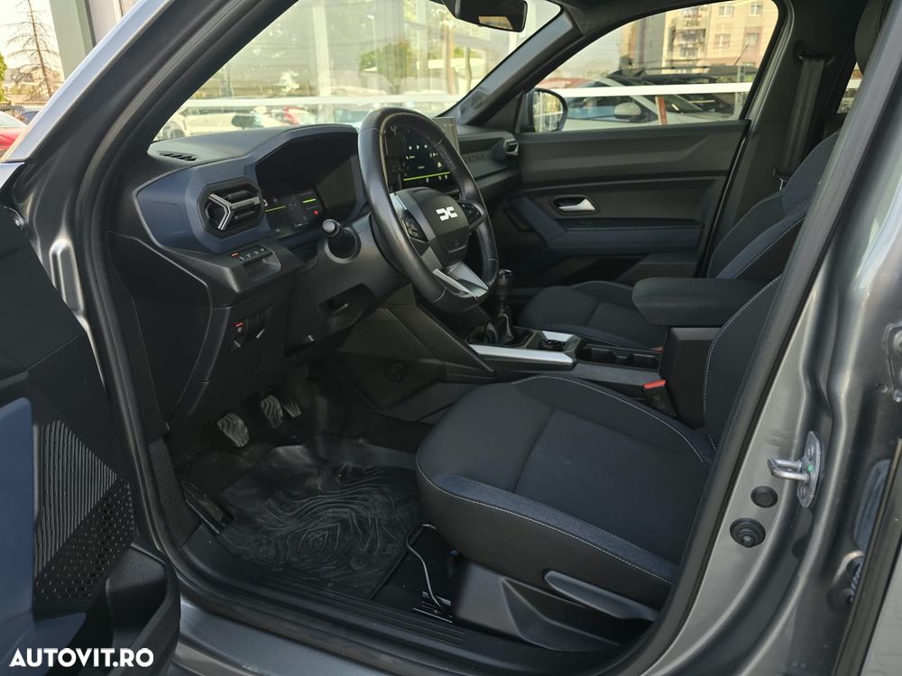 Dacia Duster TCe 130 4X4 MHEV Journey - 17