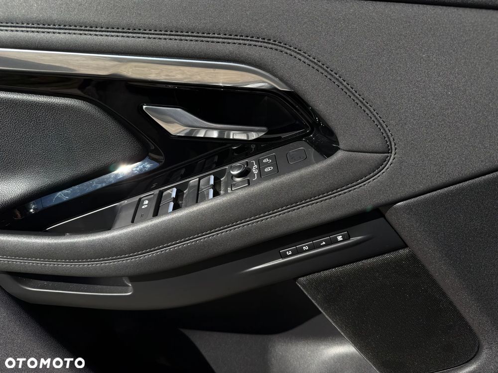 Land Rover Range Rover Evoque - 14