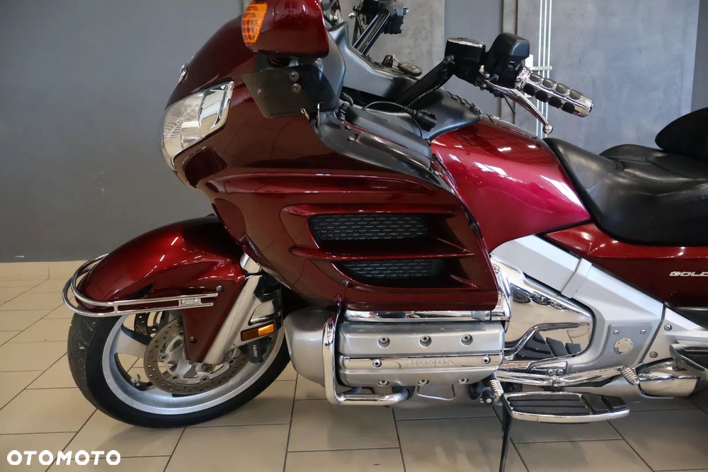 Honda GL - 8