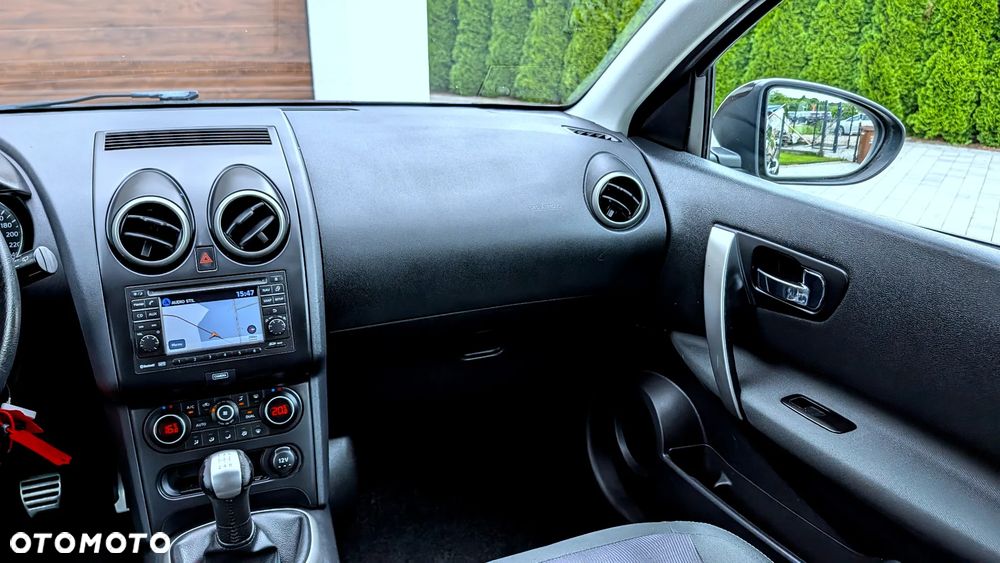 Nissan Qashqai 1.6 360 - 9
