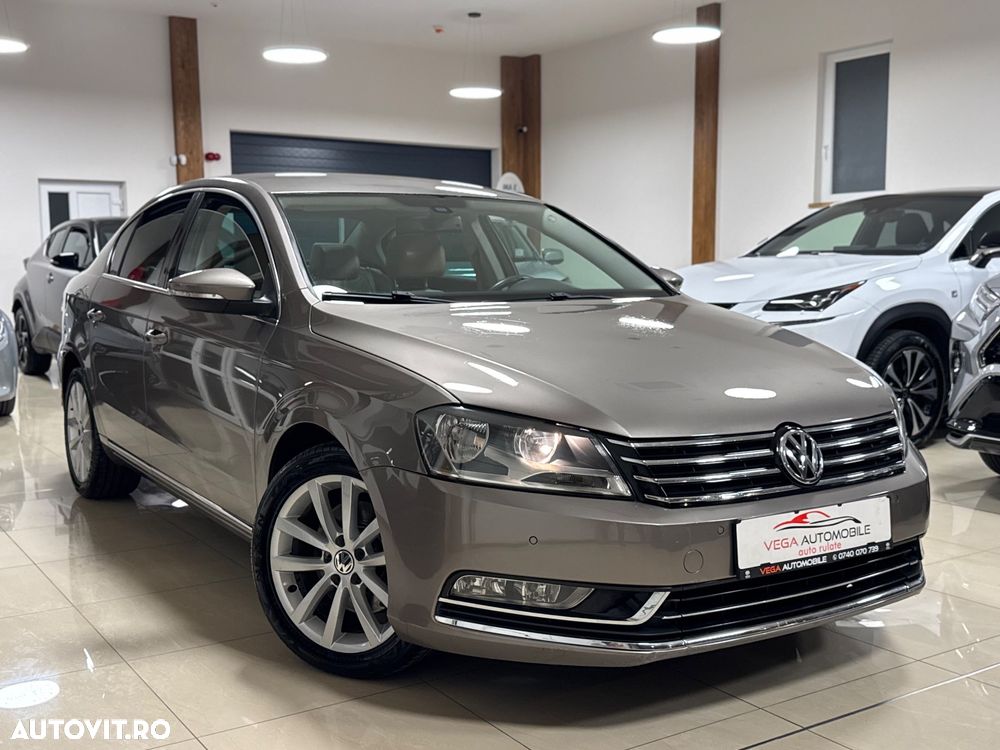 Volkswagen Passat 2.0 TDI Highline - 3
