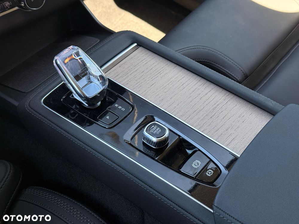 Volvo XC 90 - 16