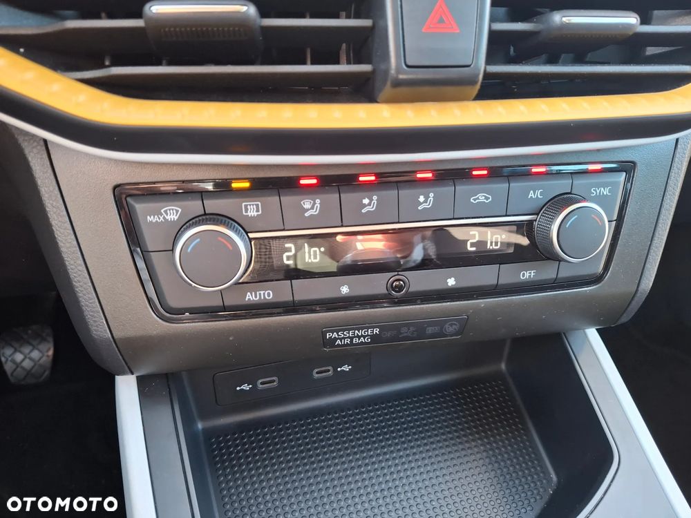 Seat Arona - 27