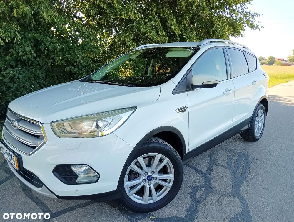 Ford Kuga 2.0 TDCi 2x4 Titanium - 1