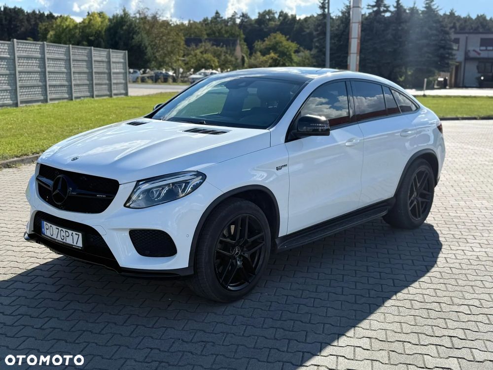 Mercedes-Benz GLE - 1