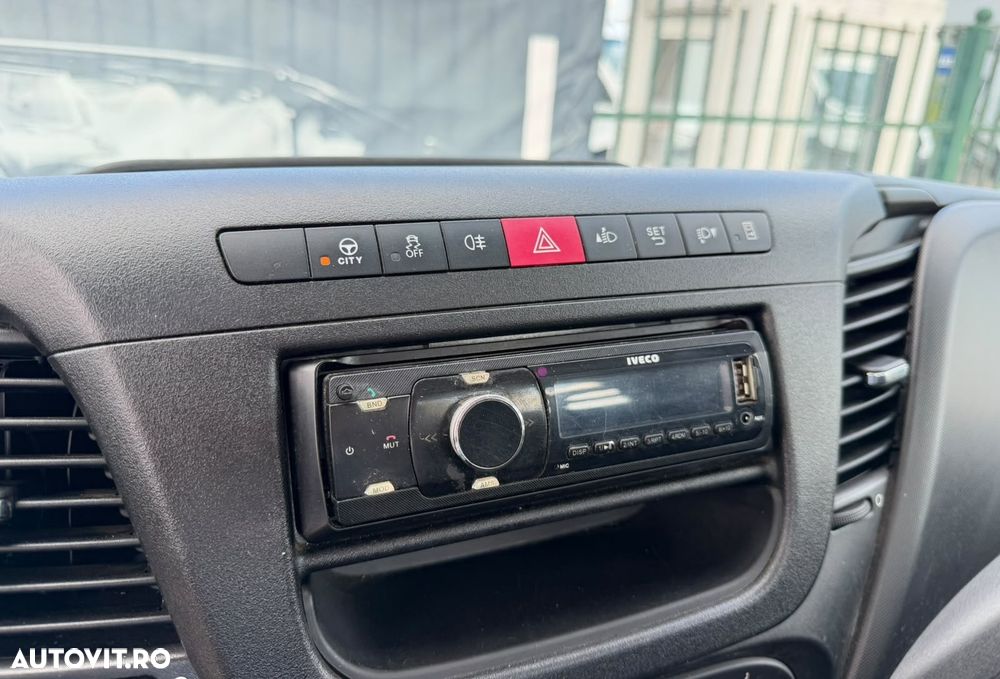 Iveco Daily MACARA HYVA Platforma 4.2 m 3.5 tone - 23