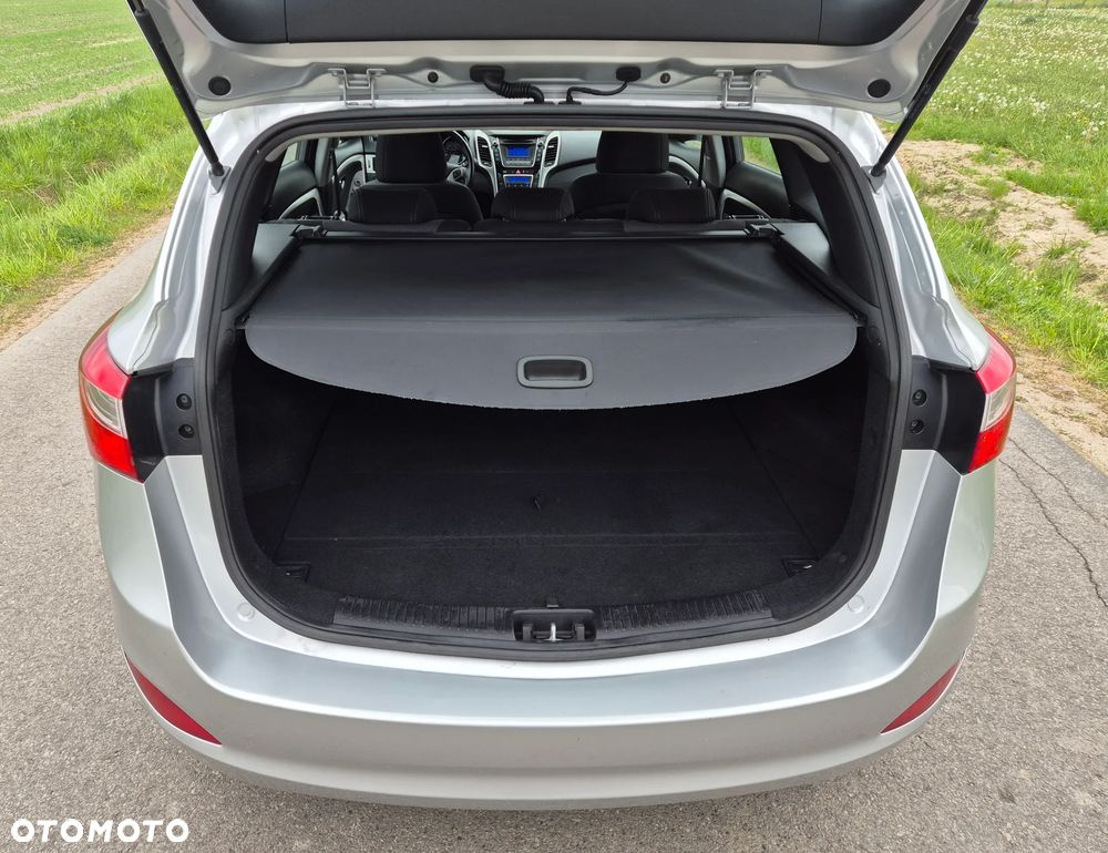 Hyundai i30 1.6 CRDi Comfort - 22