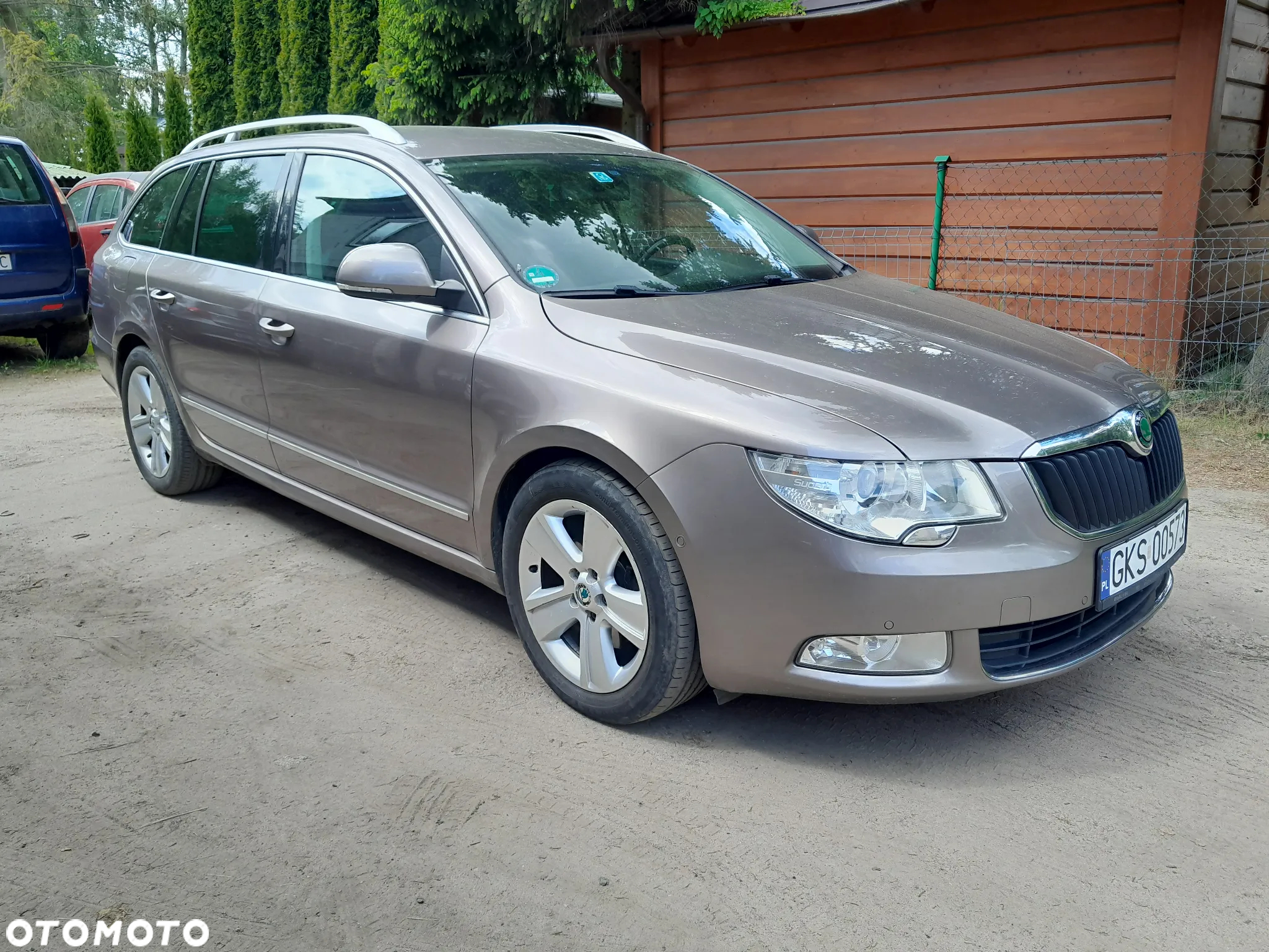 Skoda Superb 2.0 TDI Elegance DSG - 2
