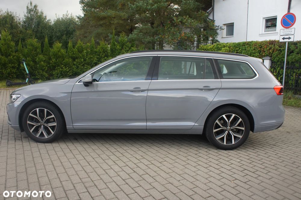 Volkswagen Passat 2.0 TDI EVO Business DSG - 3