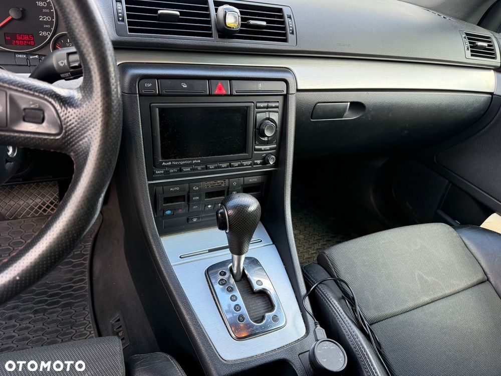 Audi A4 Avant 2.0 TDI Multitronic - 5