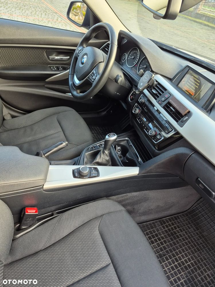BMW Seria 3 318d - 7