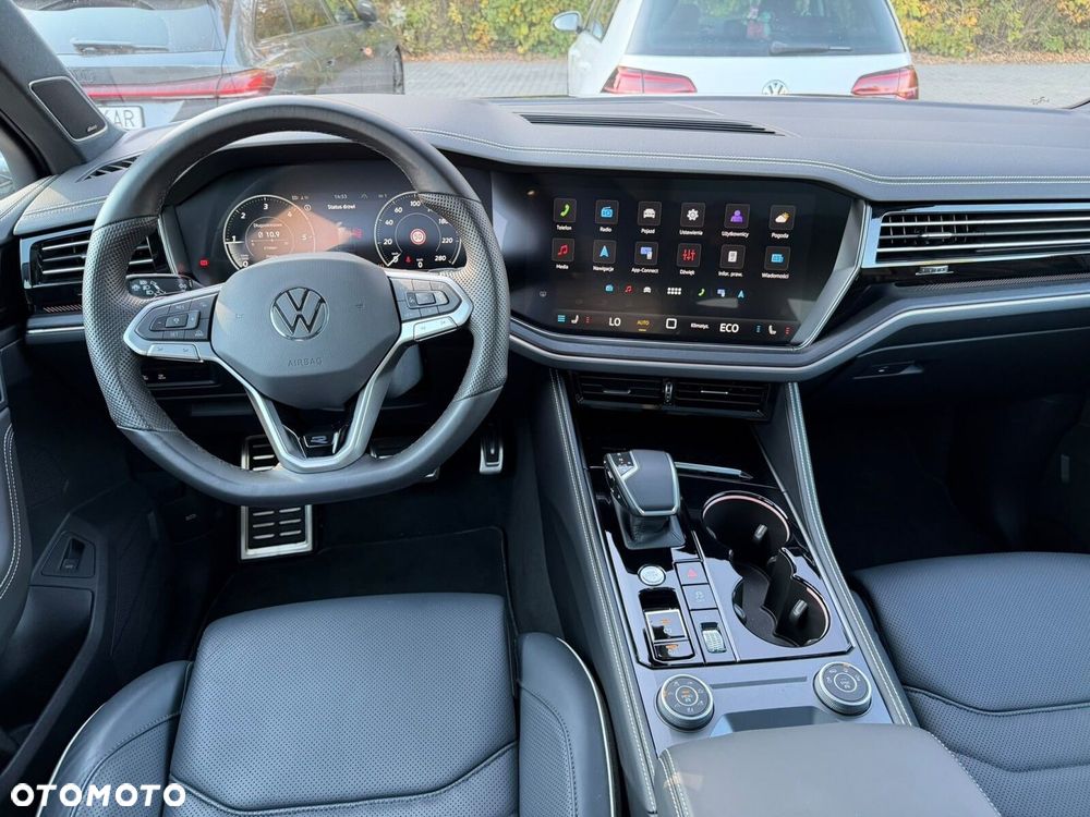 Volkswagen Touareg 3.0 V6 TDI 4Motion R-Line - 11