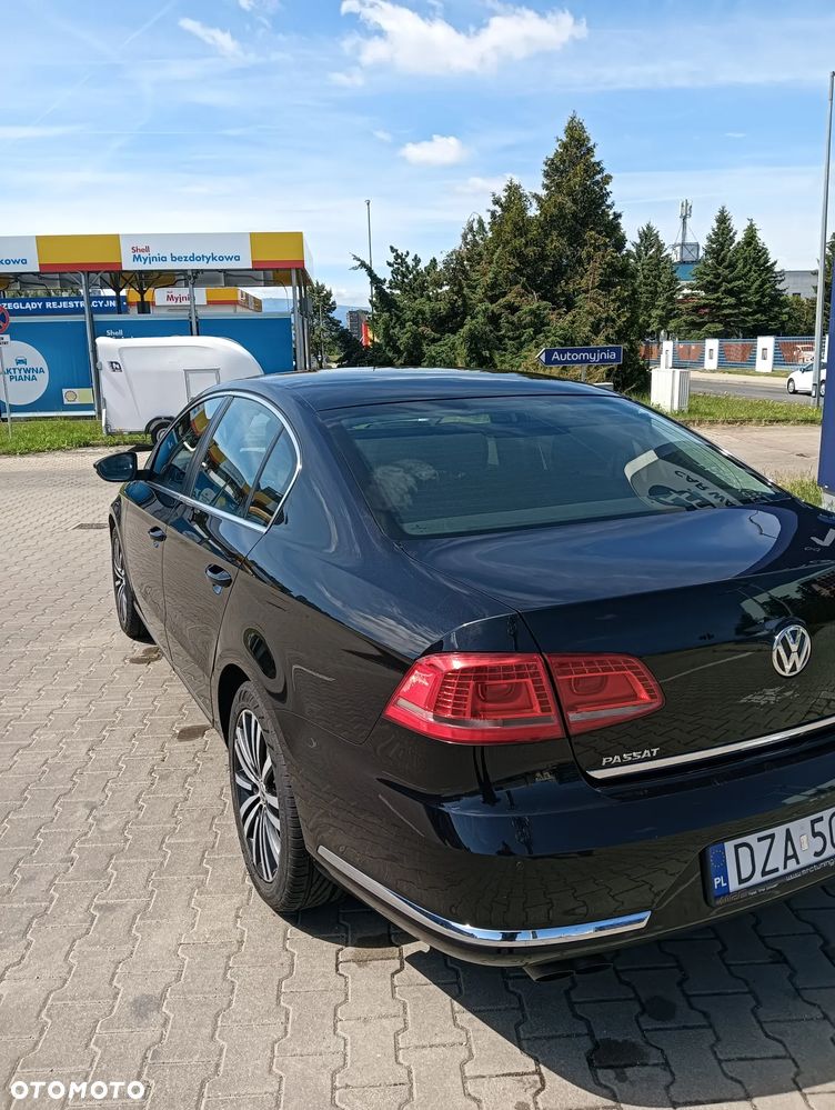 Volkswagen Passat 2.0 TDI Comfortline - 19