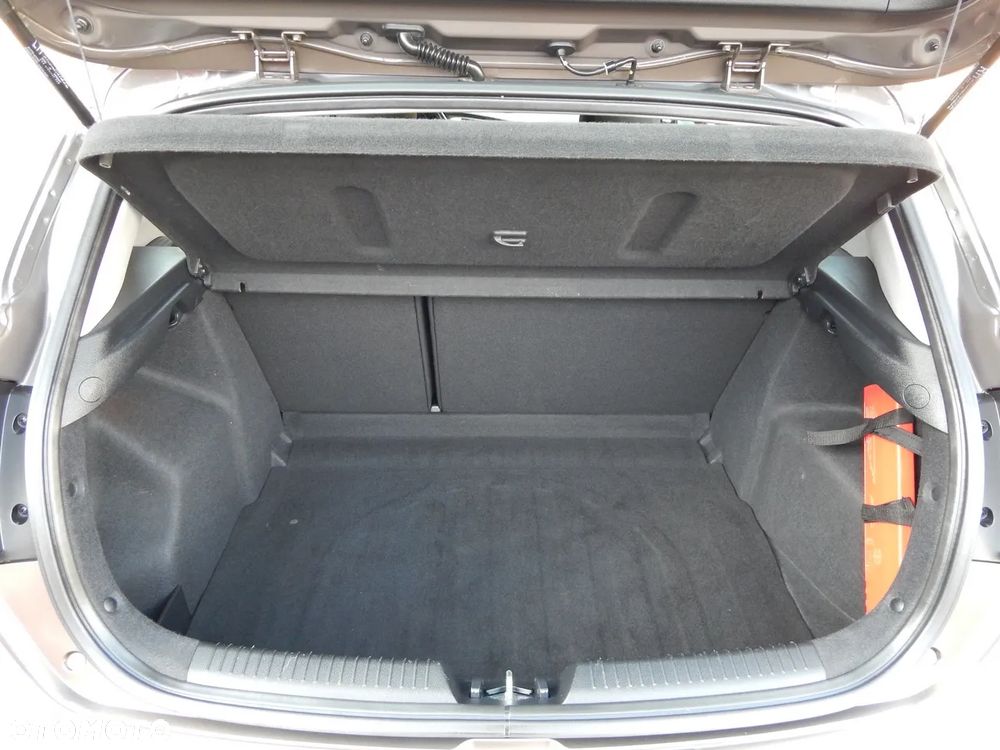 Kia Ceed 1.4 CVVT - 16