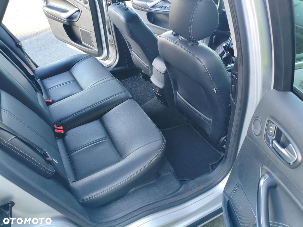 Ford Mondeo 2.2 TDCi Ghia - 15