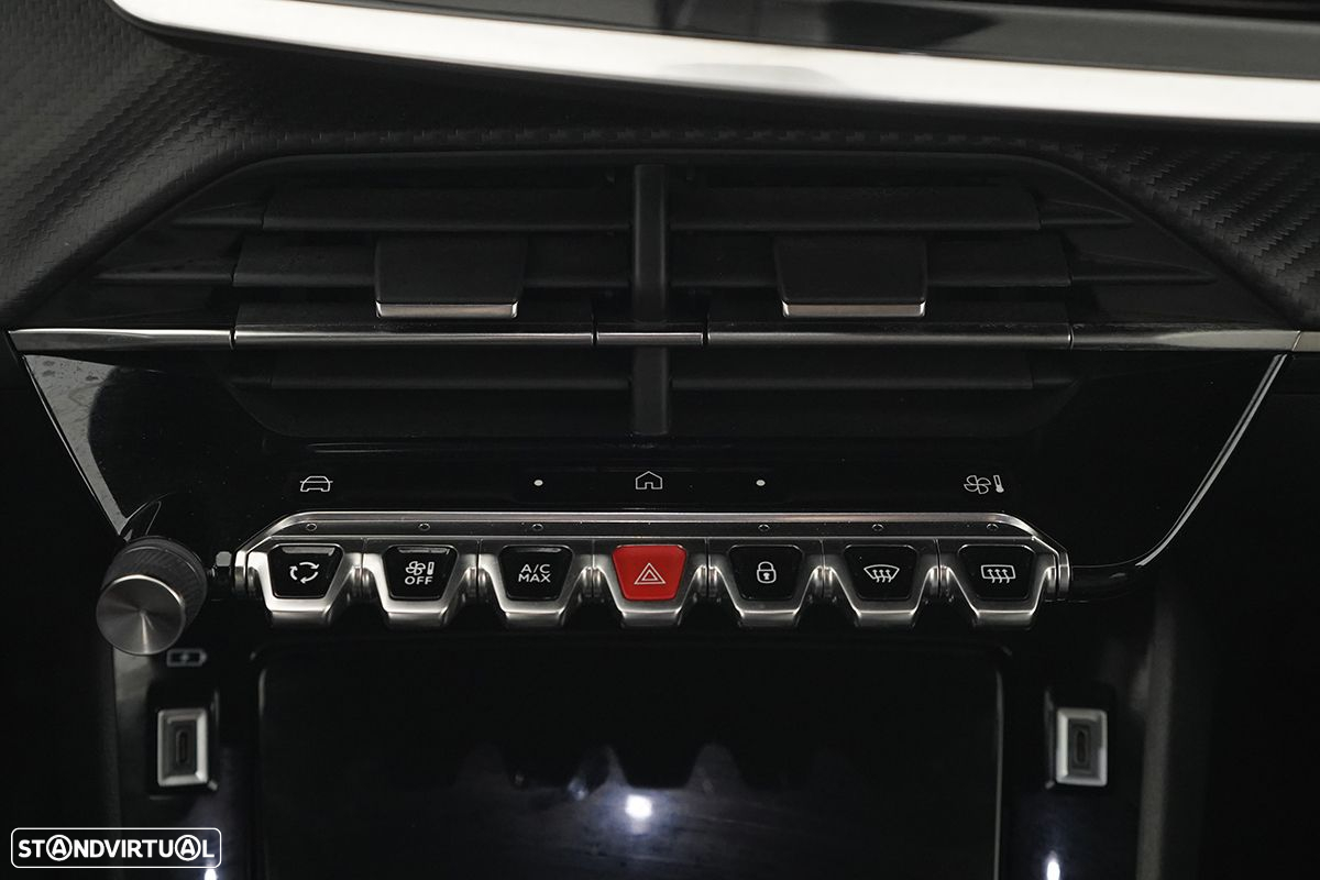 Peugeot 2008 1.2 PureTech Allure - 14