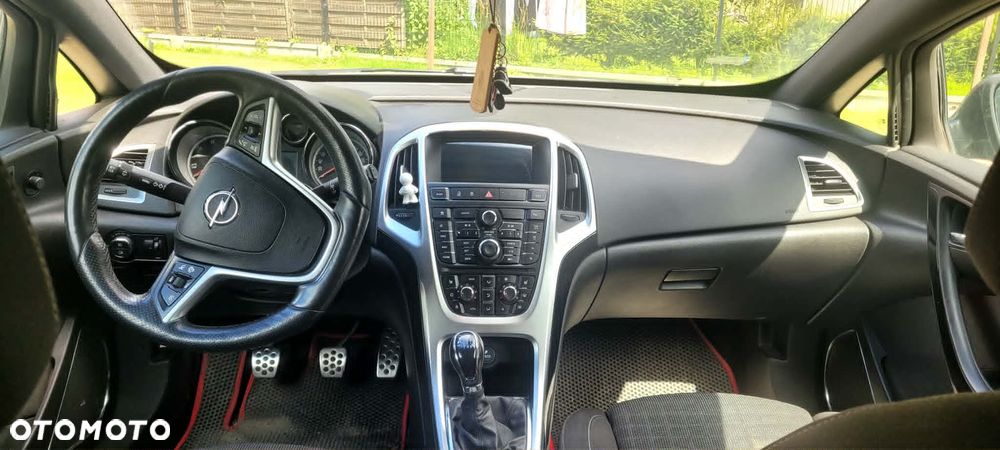 Opel Astra 2.0 CDTI Bi-Turbo S&S - 12