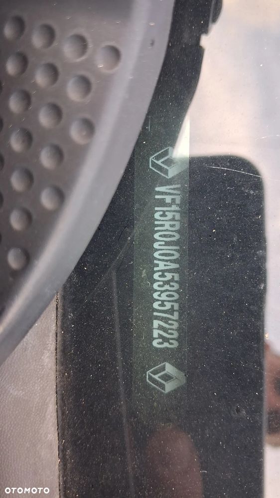 Renault Clio dCi 90 Limited - 22