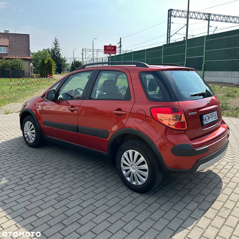 Suzuki SX4 - 5