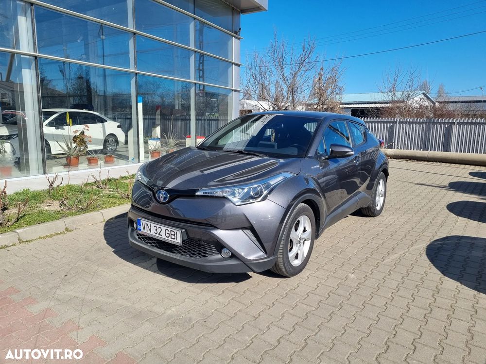 Toyota C-HR 1.8 HSD 4x2 CVT C-enter
