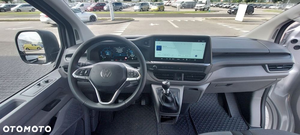 Volkswagen Caravelle - 7