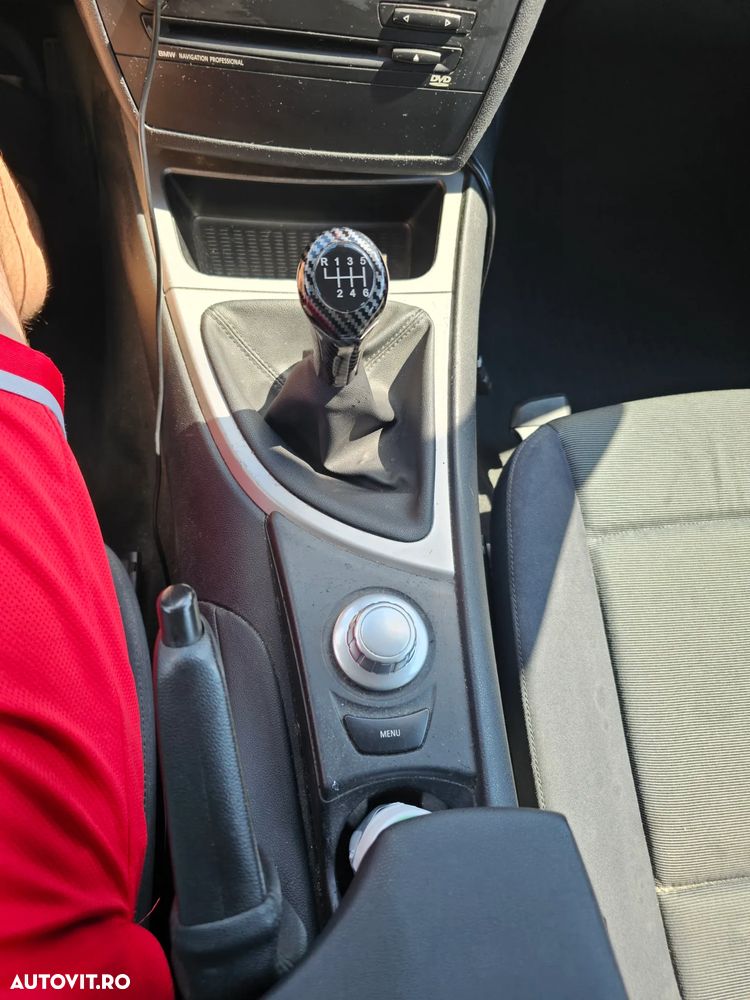BMW Seria 1 118d - 4