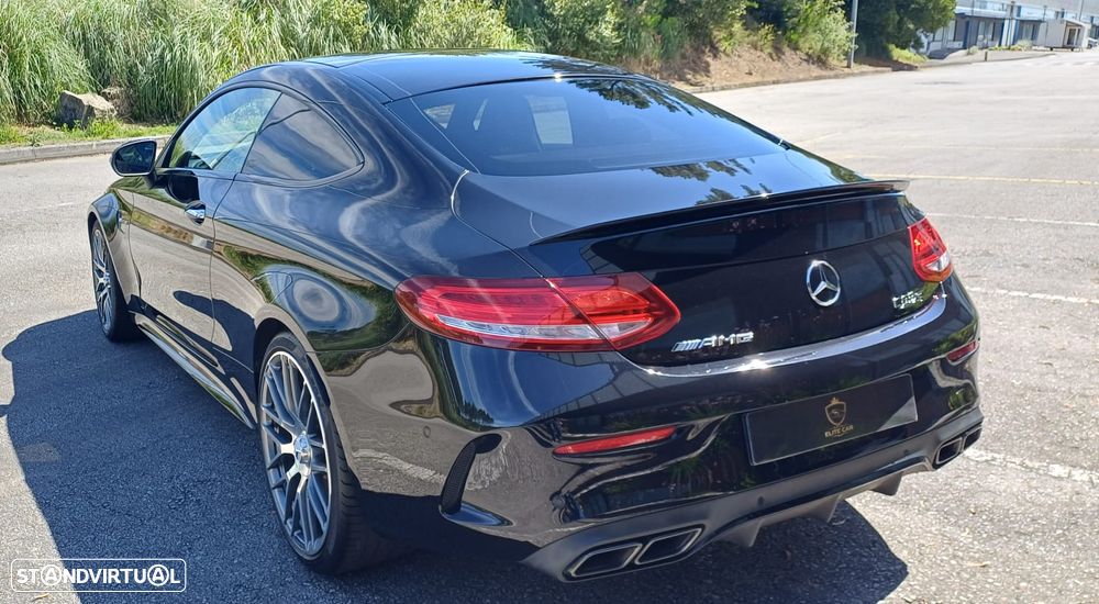 Mercedes-Benz C 63 AMG S - 10