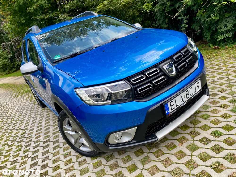 Dacia Sandero Stepway TCe 90 (S&S) Celebration - 3
