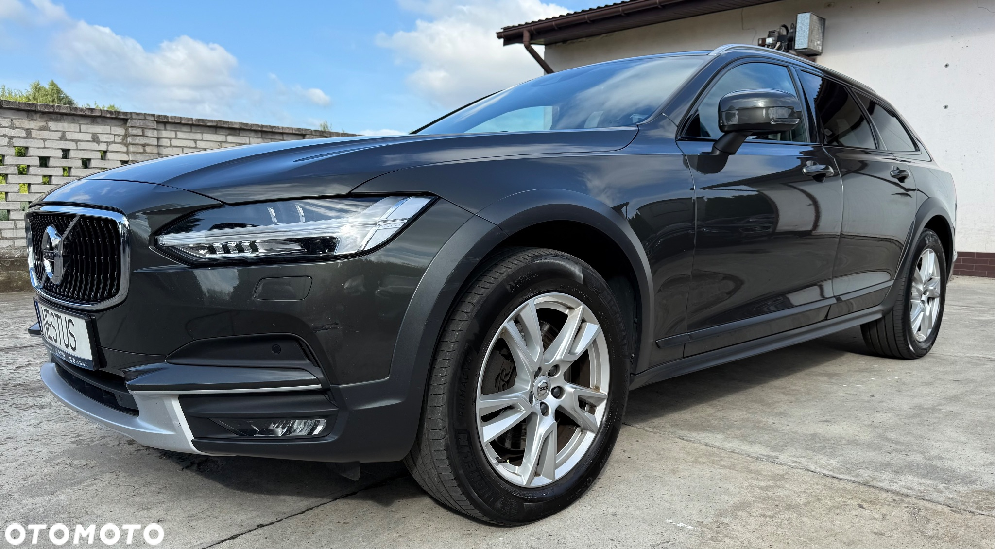 Volvo V90 Cross Country D4 AWD Geartronic Pro - 2