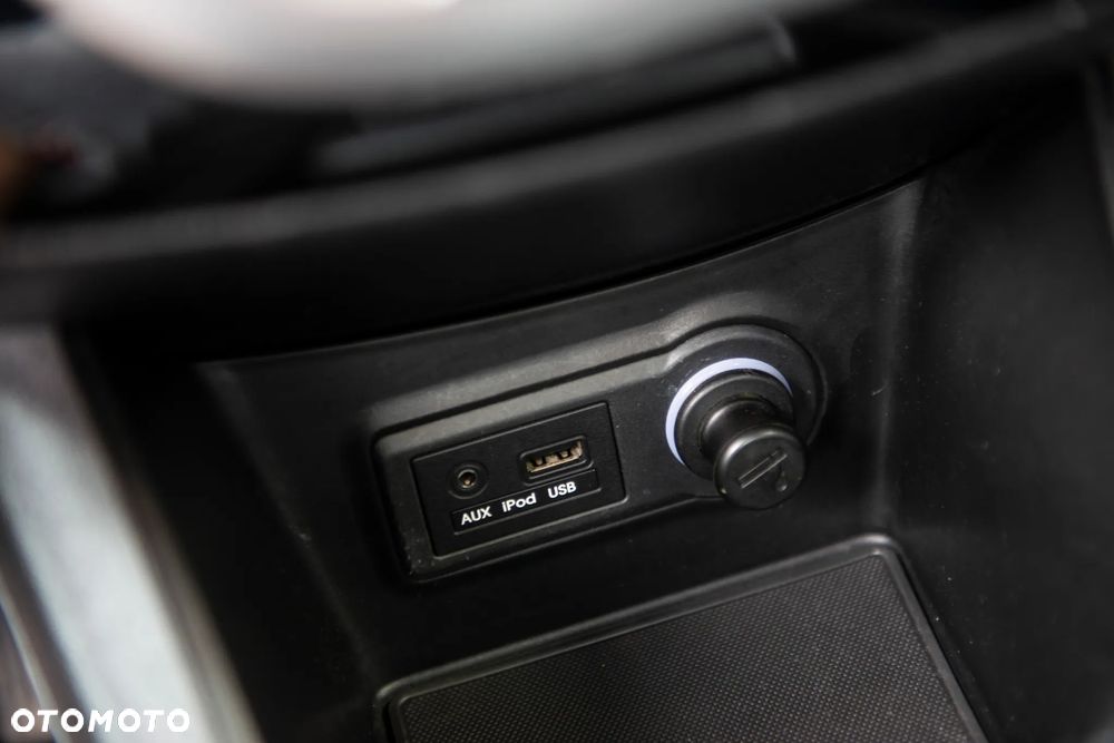 Hyundai ix20 1.4 blue Comfort - 32