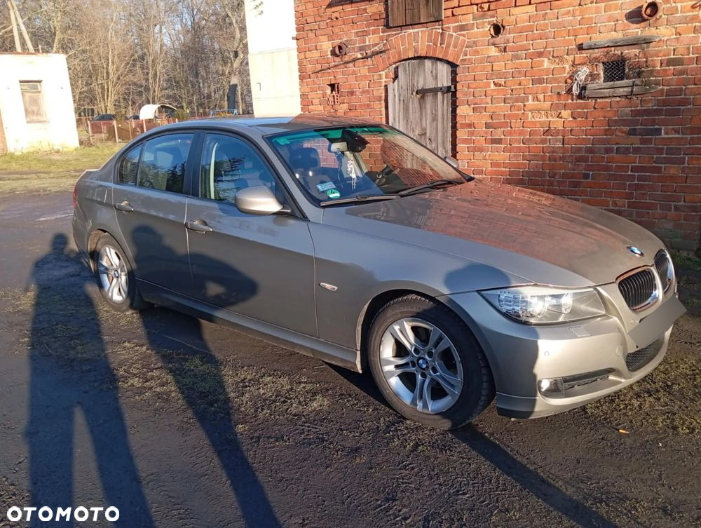 BMW Seria 3 - 10