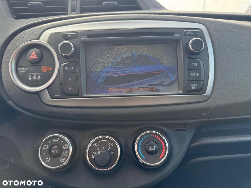 Toyota Yaris - 14