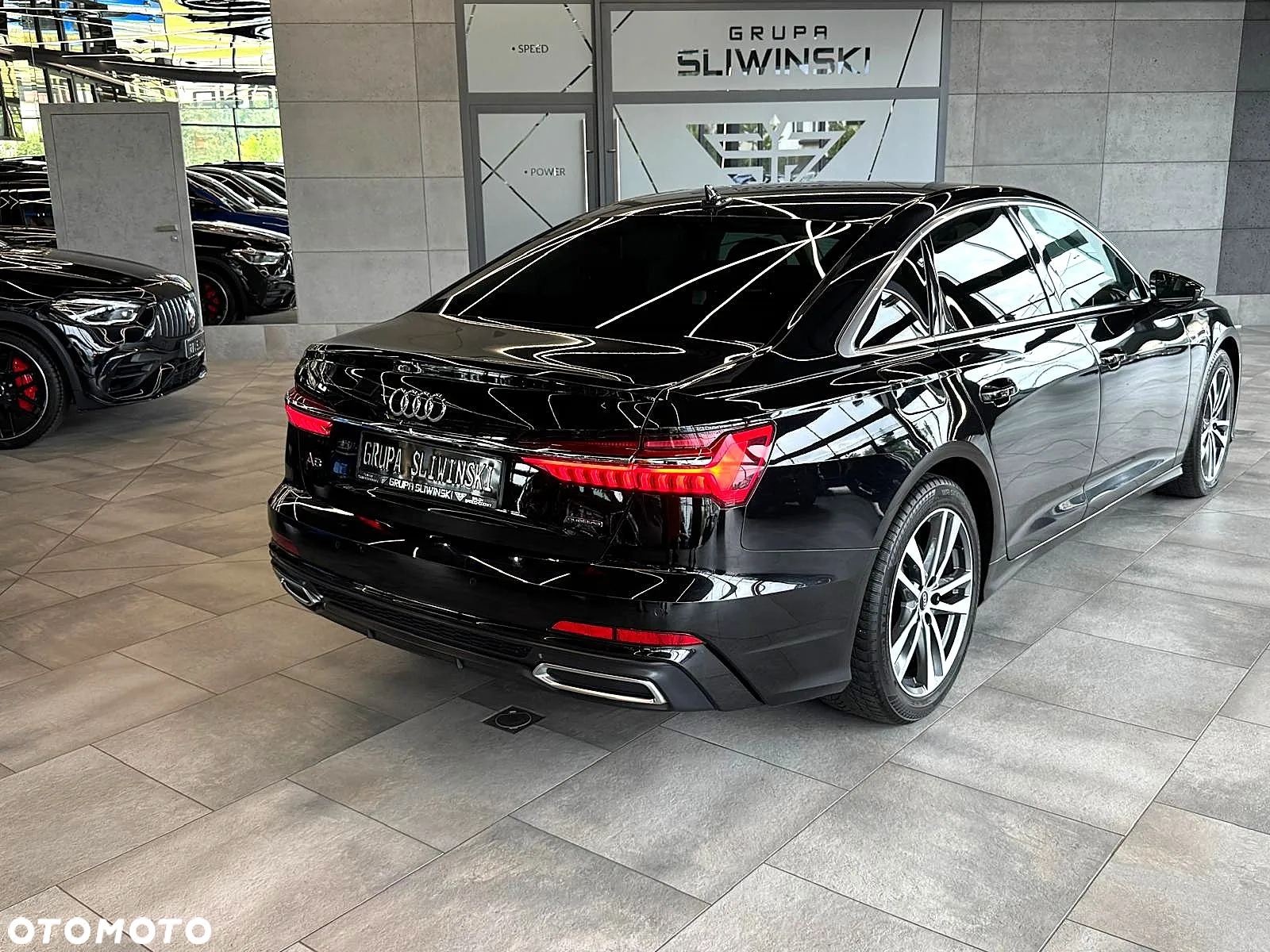Audi A6 - 8