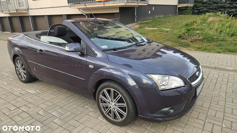 Ford Focus 2.0 16V Titanium - 5