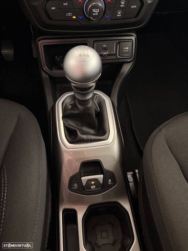 Jeep Renegade 1.0 T Limited - 10